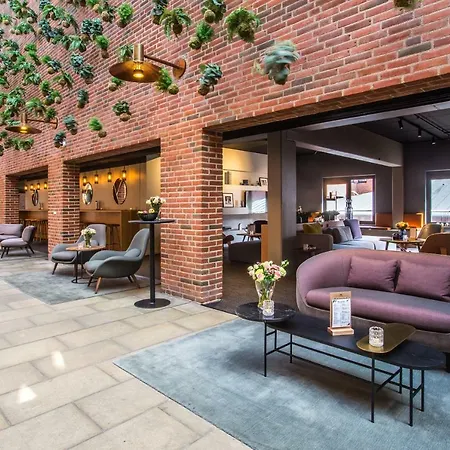 H.c. Andersens 4*